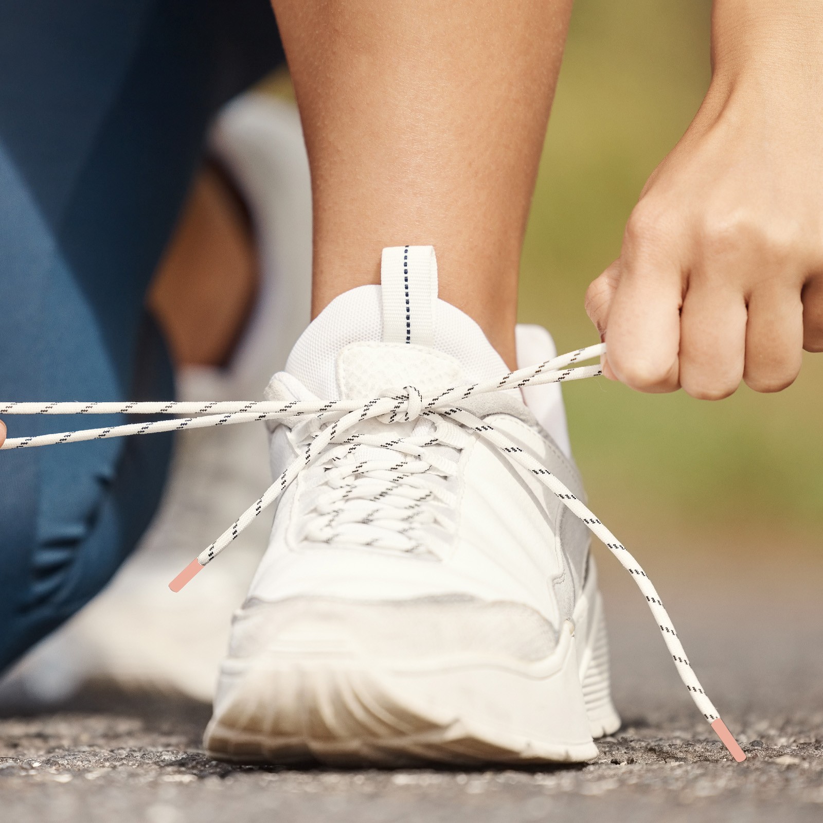 APL Aglets da 0 8 Pollici per Lacci per Scarpe 4 Pezzi Punte di Ricambio per Aglets in Metallo Argento Bianco