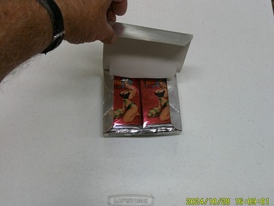 Lethal Strike Chromium & Sticker Editon, 20 sealed packs, Krome Productions 1997