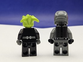 2010 LEGO Space Police: Raid VPR (5981) COMPLETE w Figures No Manual Box