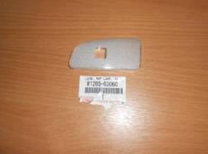 Toyota Genuine OEM LENS, MAP LAMP, NO.1 LEXUS LX470 UZJ100 ☆ 81265-60060 ☆ - Image 2 of 4