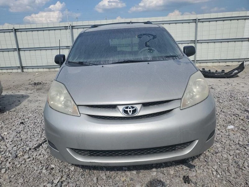 2004-2010 Toyota Sienna Steering Gear Rack & Pinion OEM - Image 3 of 4