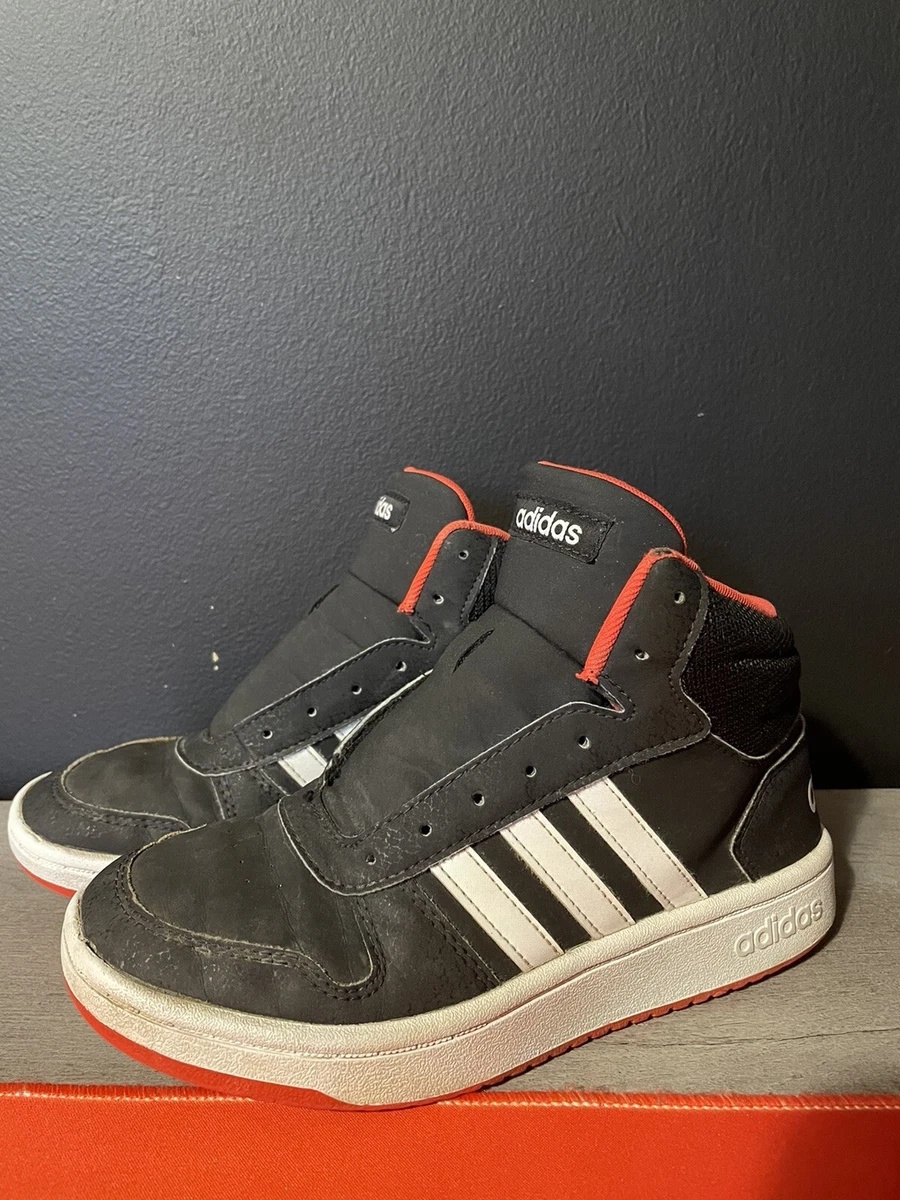Adidas shoes store without shoelaces