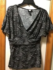 Studio 1940 woman's black and silver gray top size medium made in USA