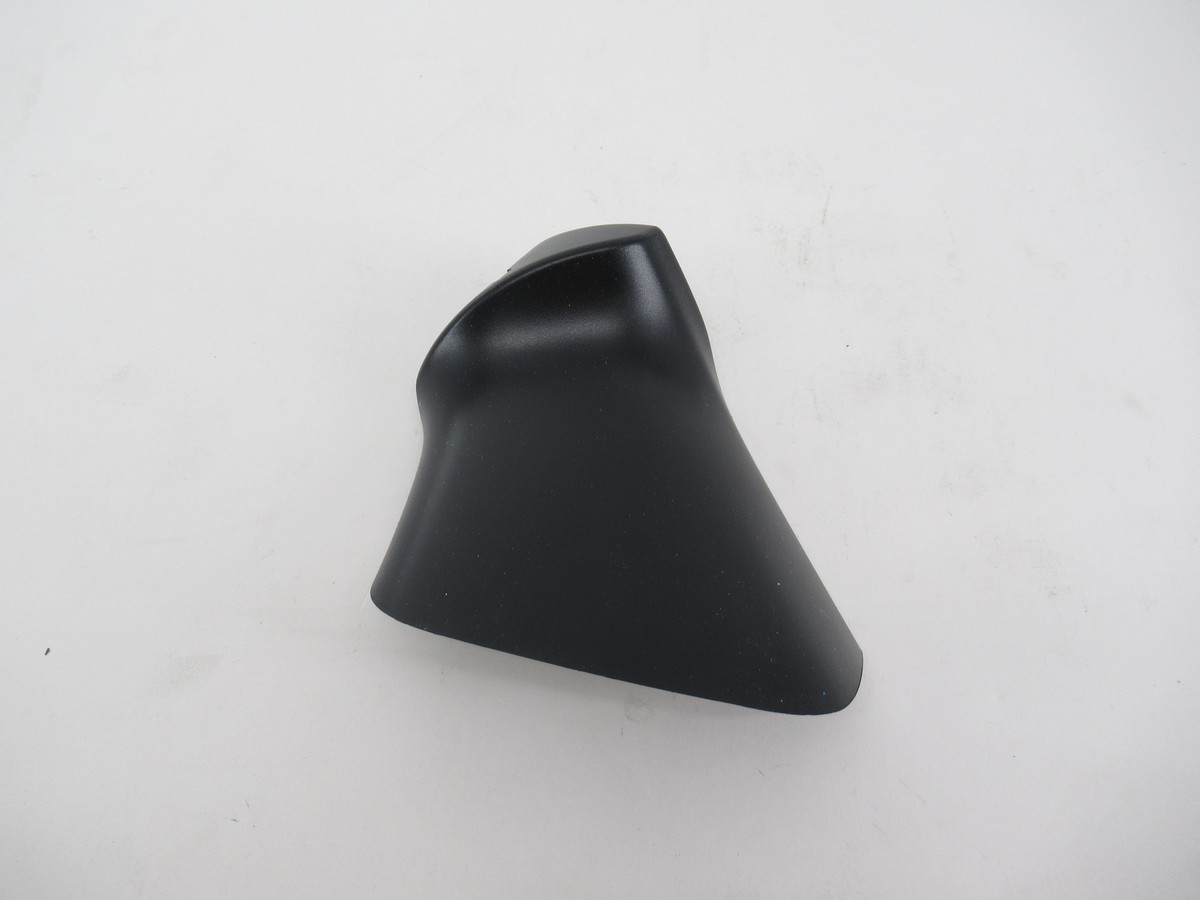 Genuine OEM Nissan 96312-5EF0A Passenger RH Mirror Mount Lower