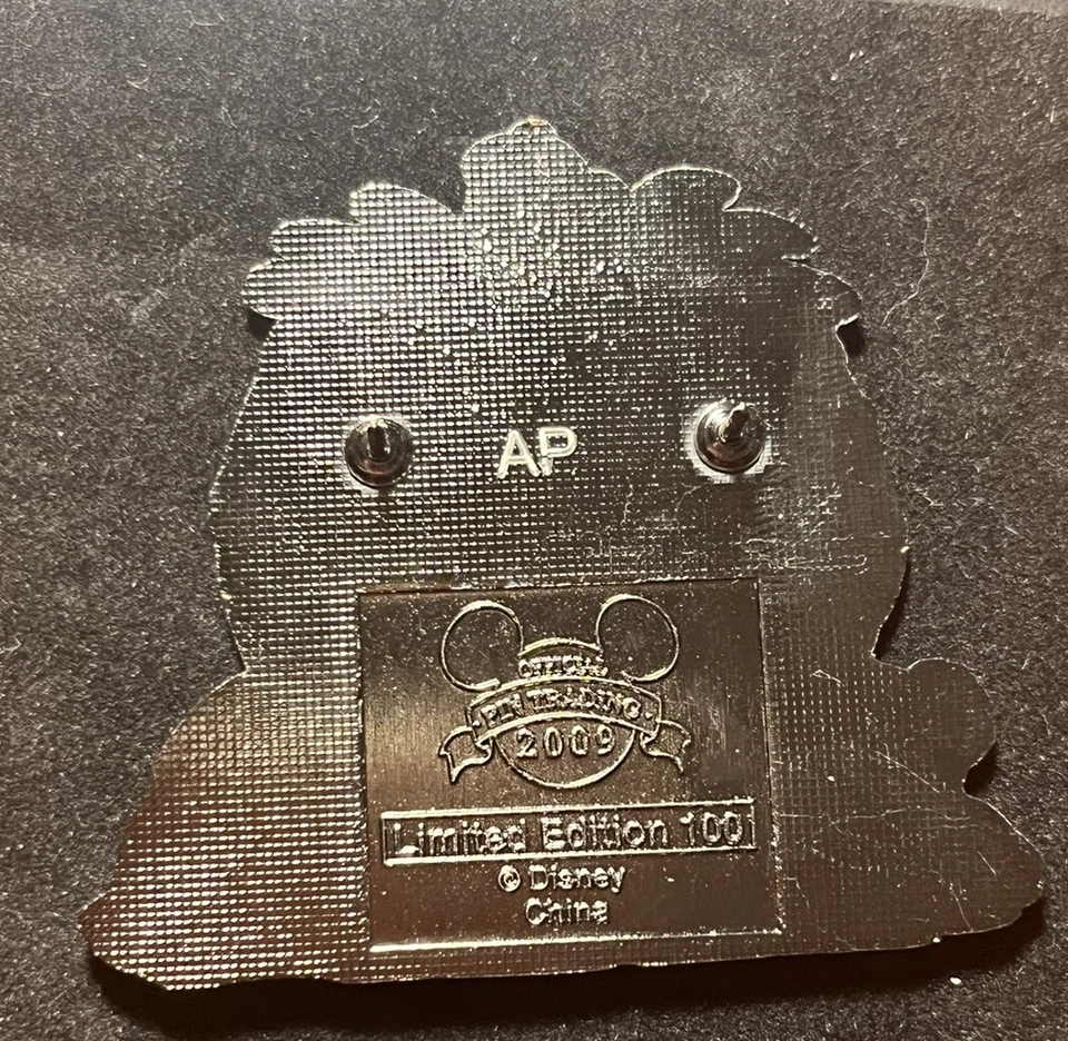 LE 100 AP DISNEY SHOPPING BAMBI & THUMPER BOLOTAS OUTONO RARO 2009 PIN - Imagem 3 de 4
