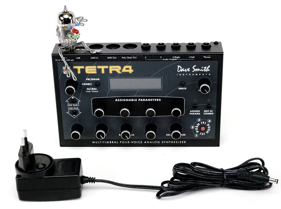 DSI Dave Smith TETRA 4 Synthesizer Desktop + Top Zustand + 1 Jahr Garantie - Bild 2 von 4