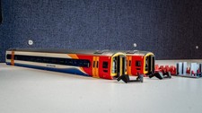 Bachmann Class 158 East Midlands Trains 31-518 Bodyshells, Interior and Valences