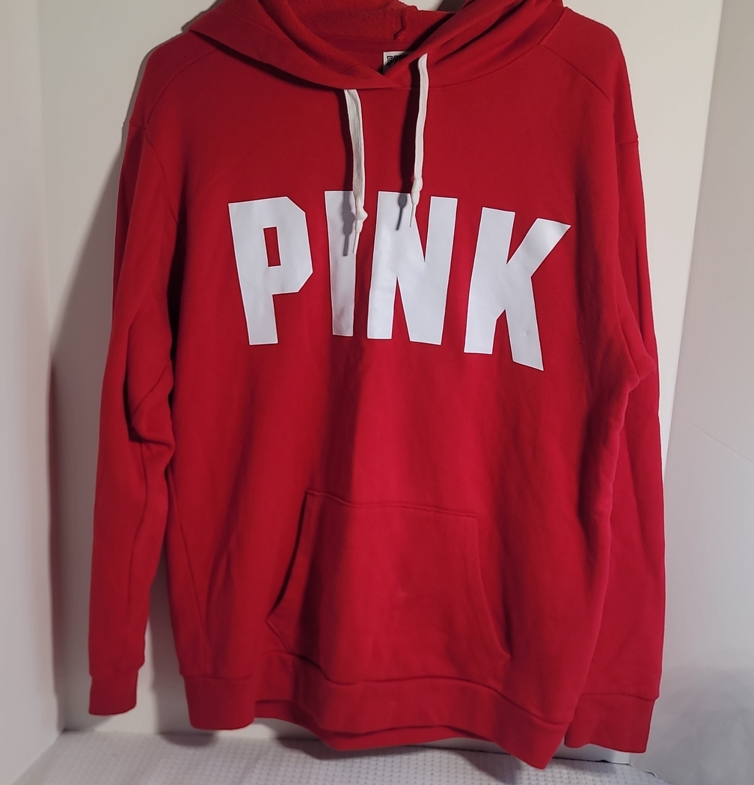 PINK Victoria's Secret Red Pullover Hoodie Sweatshirt M Fleece Logo Crew Neck