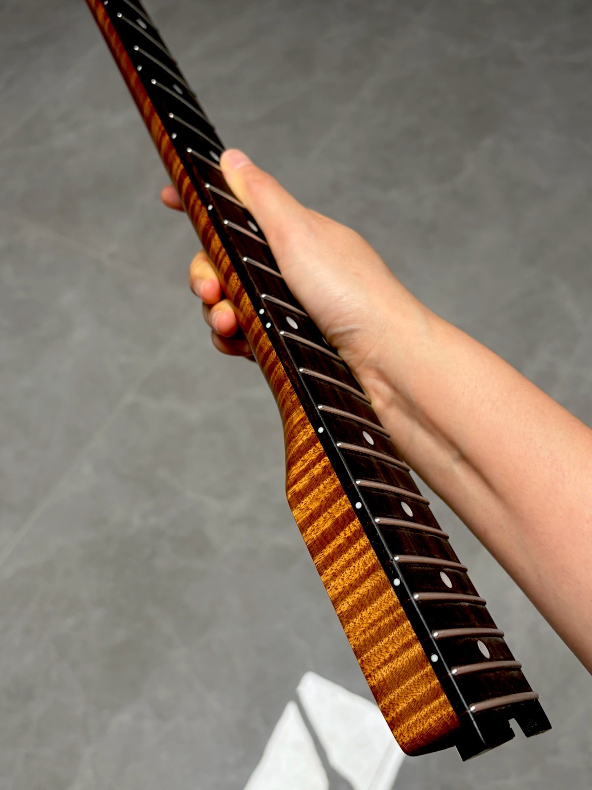 Manico chitarra elettrica SS Banana Reverse 22 tasti foto 5