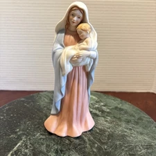 Madona&Child, ceramic, Home Interior Made In China. Please Refer To Pictures.