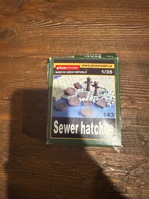 plusmodel sewer hatches 1/35