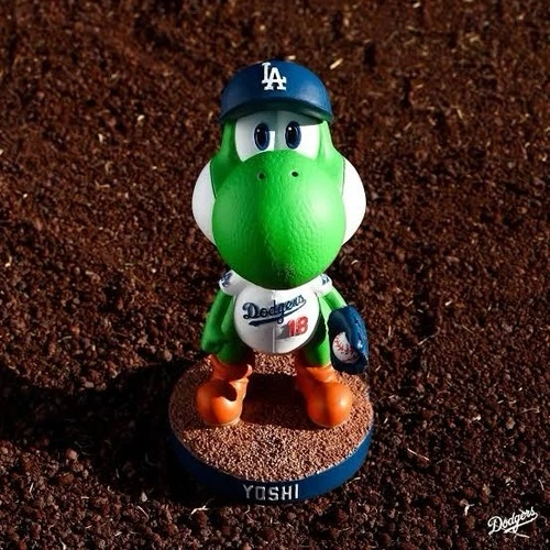 🐸🔵 Yoshi Super Mario LA Dodgers Yamamoto Bobblehead SGA 3/31/26 🔵🐸