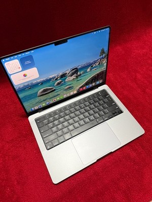 Apple MacBook Pro 14'' M1 Pro 2021 512GB SSD 16GB RAM Silver A2485 10-Core MK1E3L