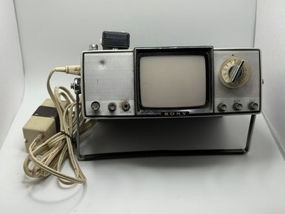 Rare 1961 Vintage Sony Micro TV Model 4-203W Powers On For Parts