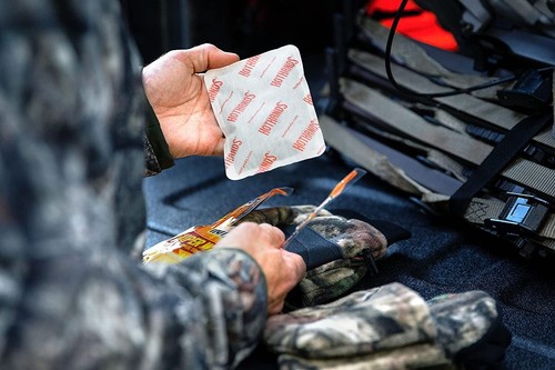 HotHands Body & Hand Super Warmers - 18 Hour (40 Pack) - Picture 5 of 5