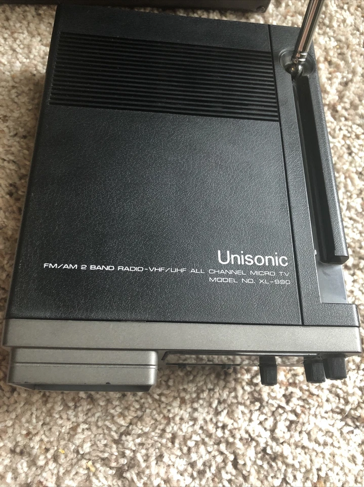 RÁDIO VINTAGE UNISONIC AM FM 2 BANDAS VHF/UHF TODOS OS CANAIS MICRO TV XL-990 - Imagem 3 de 4
