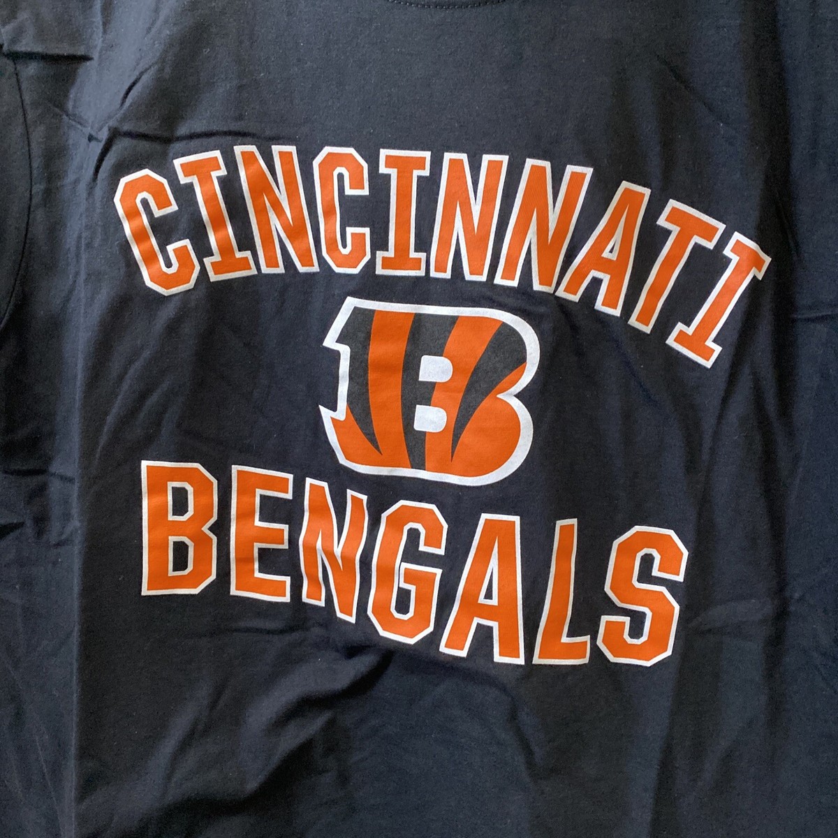 NWT- Fanatics Cincinnati Bengals Men's LARGE T-shirt