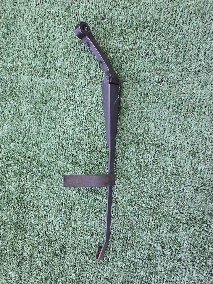 Brazo limpiaparabrisas trasero Ford Expedition 1997-2002 Lincoln Navigator fabricante original usado bonito Foto 3 de 3