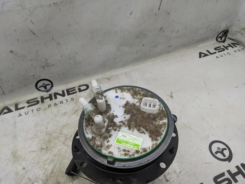 Conjunto de bomba de combustible Subaru Outback Legacy 2013-14 2,5 L sin turbo 42021-AJ230 OEM Foto 3 de 4