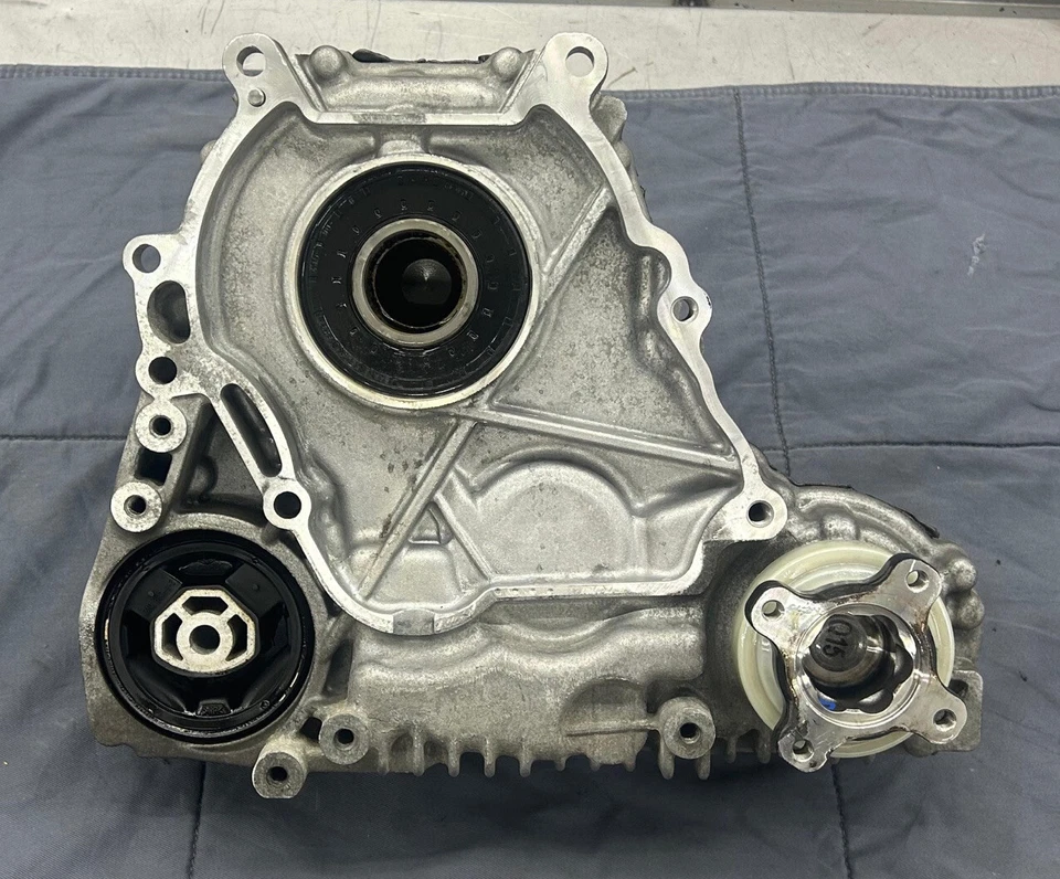 BMW Transfer Case ATC35L 5 Series F07 F10 F11 6 Series F06 F01 XDRIVE Refurbished - Image 2 of 2