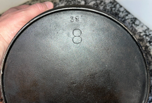 Antique Unmarked Cast Iron Dutch Oven with Lid and Wire Handle - Picture 3 of 8