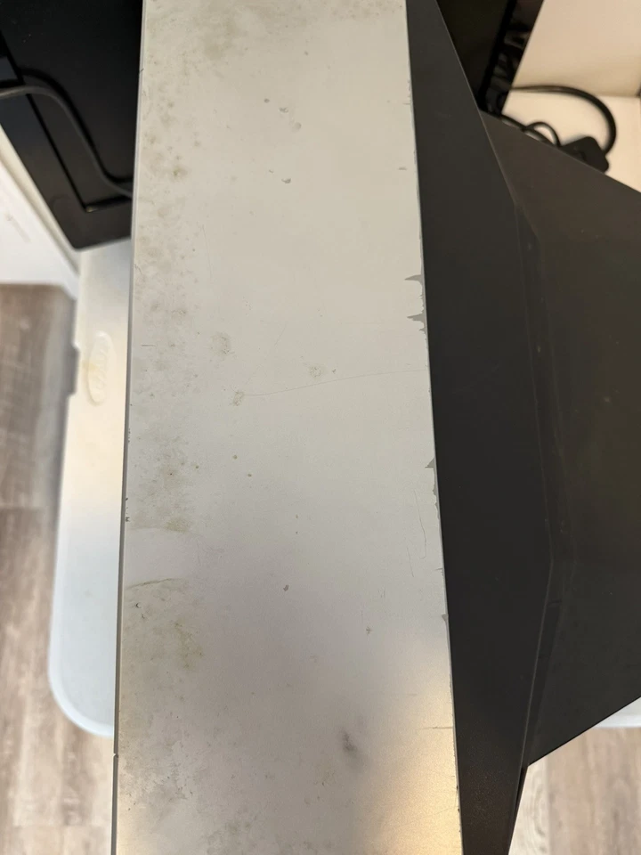 Toshiba CRT TV/DVD 14in Combo Model MD14FP1 2004 Retro Gaming TV NO REMOTE - Image 2 of 4