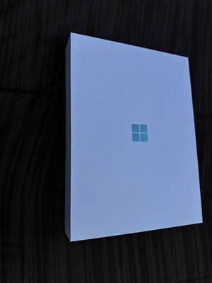 Brand New Microsoft Surface Laptop 7th Edition Snapdragon X Elite 1TB - Sapphire