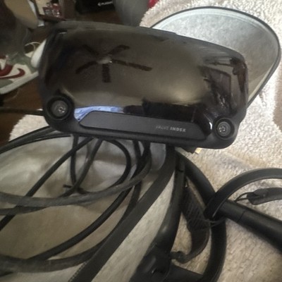 Valve Index VR Headset Black USB-C PC & Console with Controllers, Cables, Case