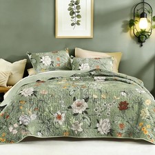 Floral Green Quilt King Size 3 Pieces Sage Botanical Birds Pattern Quilt Bedding