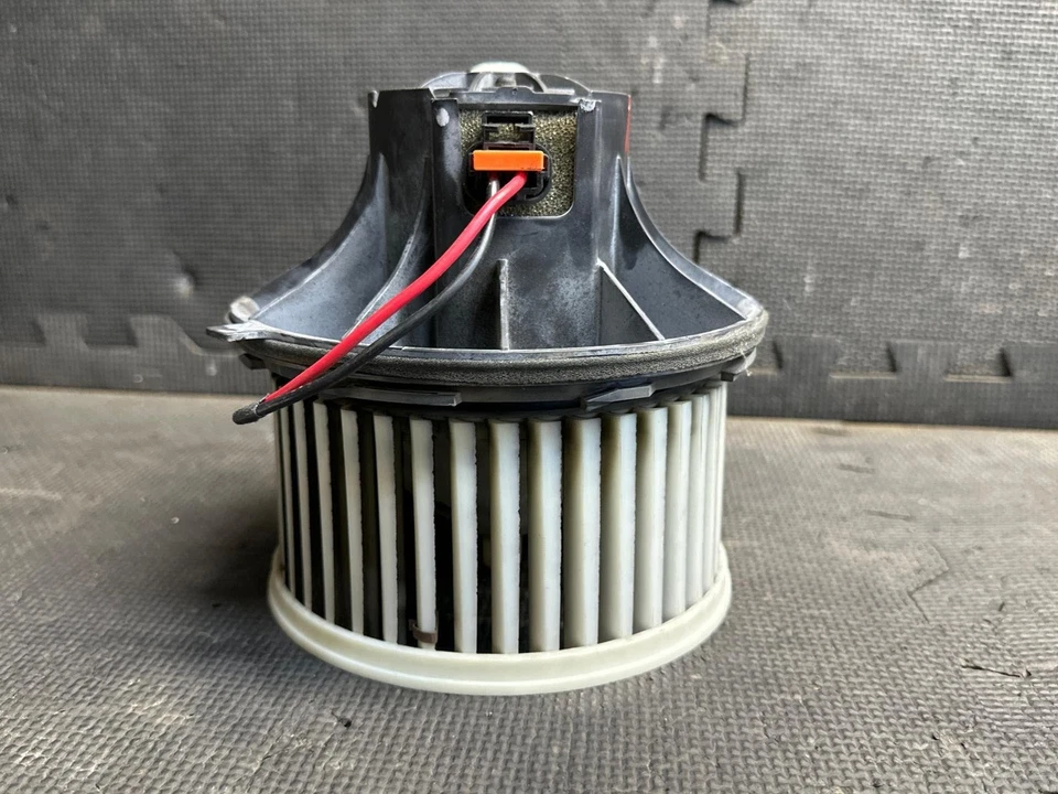 2005 Chevrolet Silverado 2500HD 6.0L Blower Motor 04 05 06 07 08 OEM 52408152 Foto 3 de 4