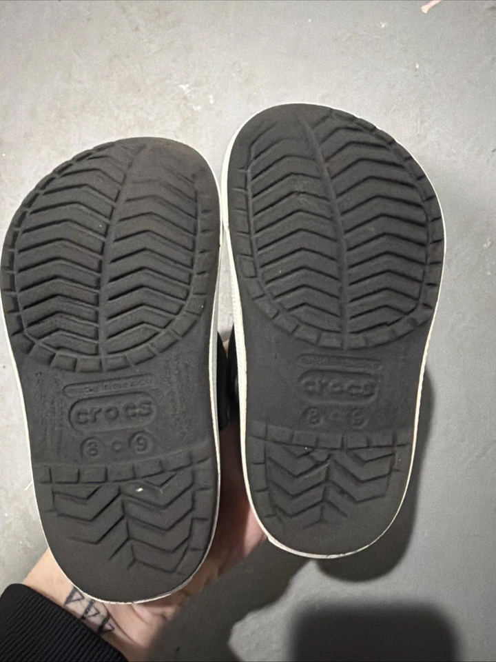 Crocs niño pequeño talla C8 Foto 2 de 3