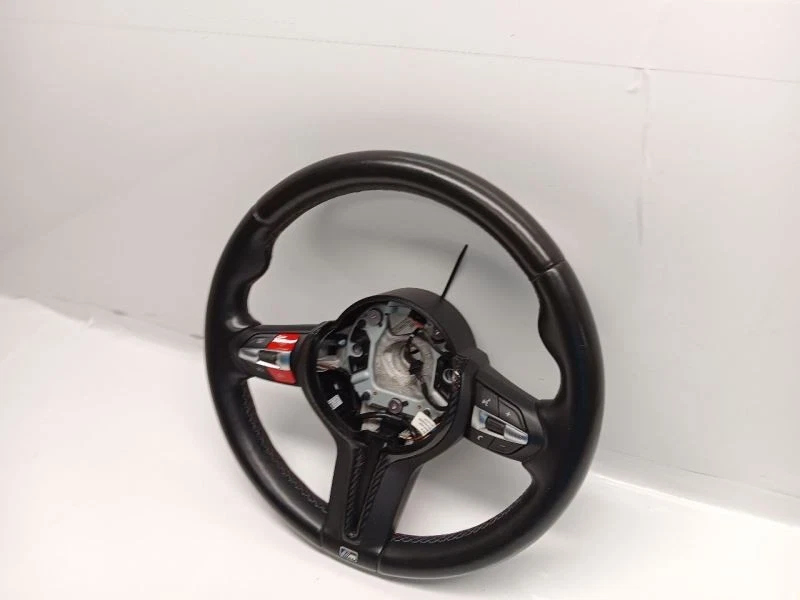 Volante manual cuero M Sport fibra de carbono BMW F80 F82 F83 M3 M4 M2 Foto 2 de 4