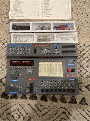 Radio Shack/Maxitronic 300 in One Electronic Project Lab Kit 28-270 Untested FS