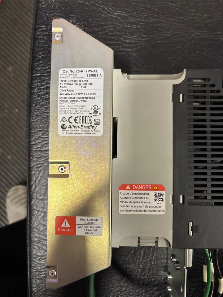 Allen Bradley 25-RF7P5-AL Powerflex 525 1HP — 第 2/3 张图片