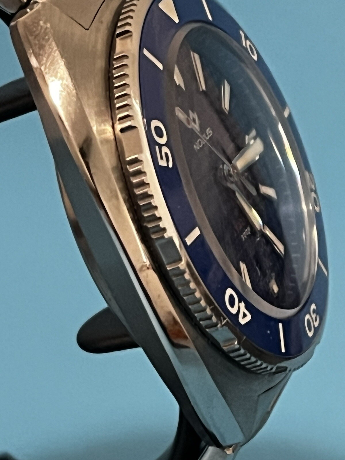 Picture 4 of 8
