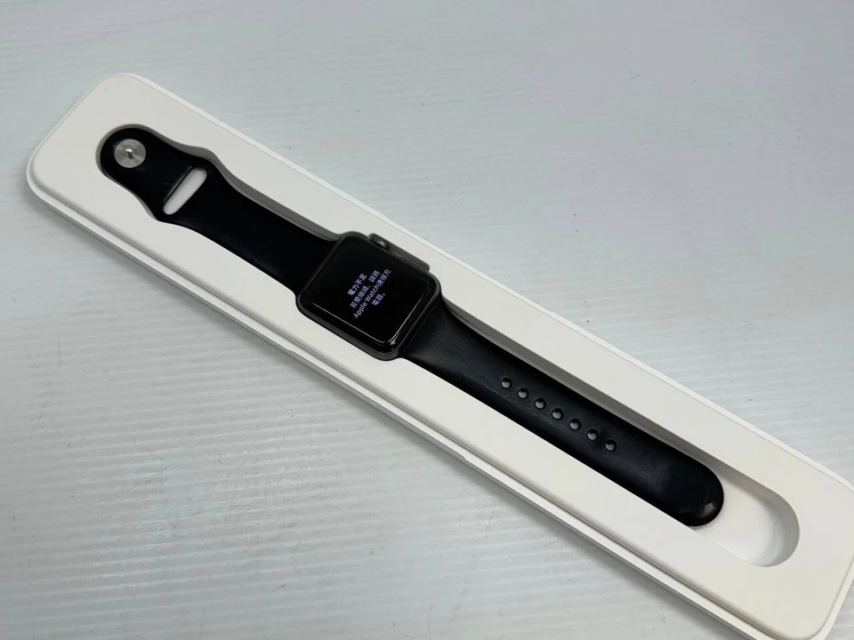 Apple Watch 42mm 7000 Series Space Grey Aluminum Case Sport Band. Model A1554. - Image 2 of 4