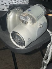 Konica Minolta DiMAGE Z20 5.0MP Digital Camera - Silver