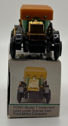 Ford Model T Diecast grün hellbraun 1:64 Nr. 304 - Bild 8 von 10