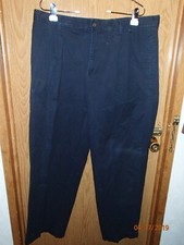 MENS NICE CHAPS NAVY BLUE PLEATED PANTS SIZE 38X30