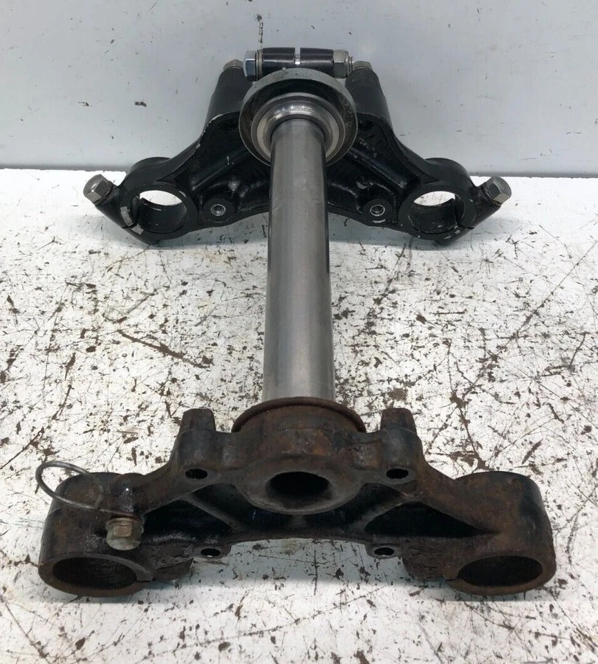 Conjunto triple árbol/yema de dirección Kawasaki G5 100 Foto 4 de 4