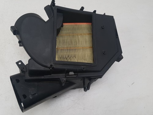 VOLVO V70 S60 XC70 2.4 D5 DIESEL 2005 - 2008 AIR FILTER BOX 30636830 30741368 - Picture 3 of 10