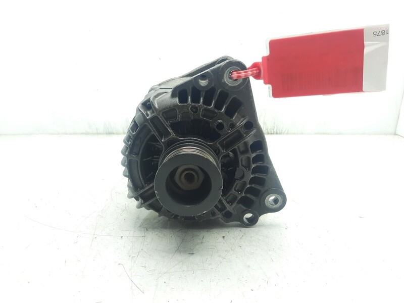 037903025M generator für SEAT IBIZA II 1.4 I 1993 8572186 online 