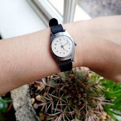 Vintage Searo Classic Watch Sears Watch - Etsy main image 4