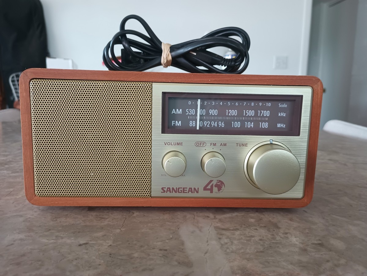 Sangean WR-11SE AM/FM Table Top Radio 40th Anniversary Edition