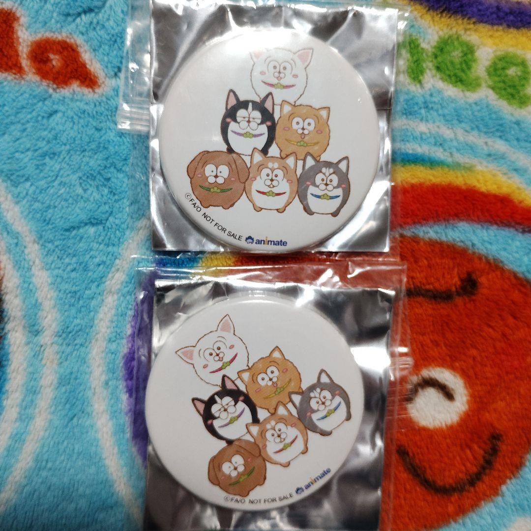 Osomatsusan Movie Bluray/DVD Animeii Limited Gift Can Badge Clocking 2pc Set