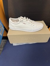 Taos Women  s Plim Soul Sneakers, White, 7.5M