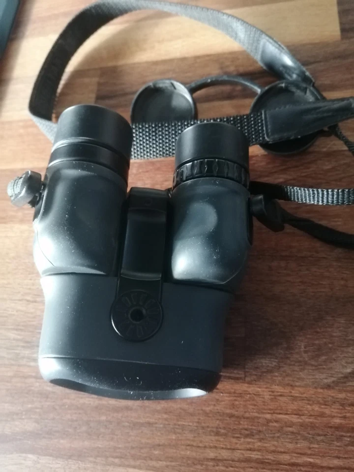 Pentax 8.5x21 U-Series Papilio II Binoculars - Image 2 of 4
