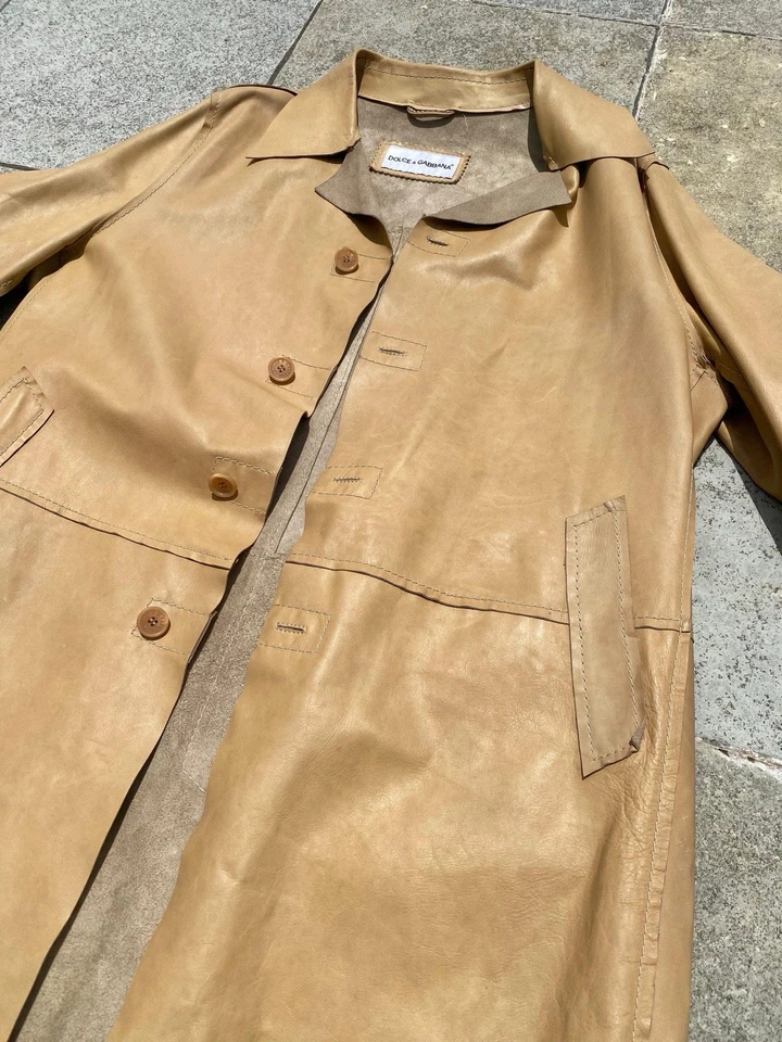 Gabardina de cuero Dolce Gabbana Foto 2 de 4