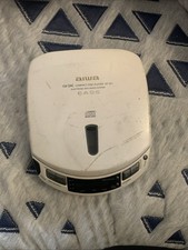 Aiwa Compact Disc Player XP-521