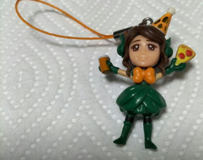 Japanese idol Yuko Oshima mini figure strap spinach | eBay